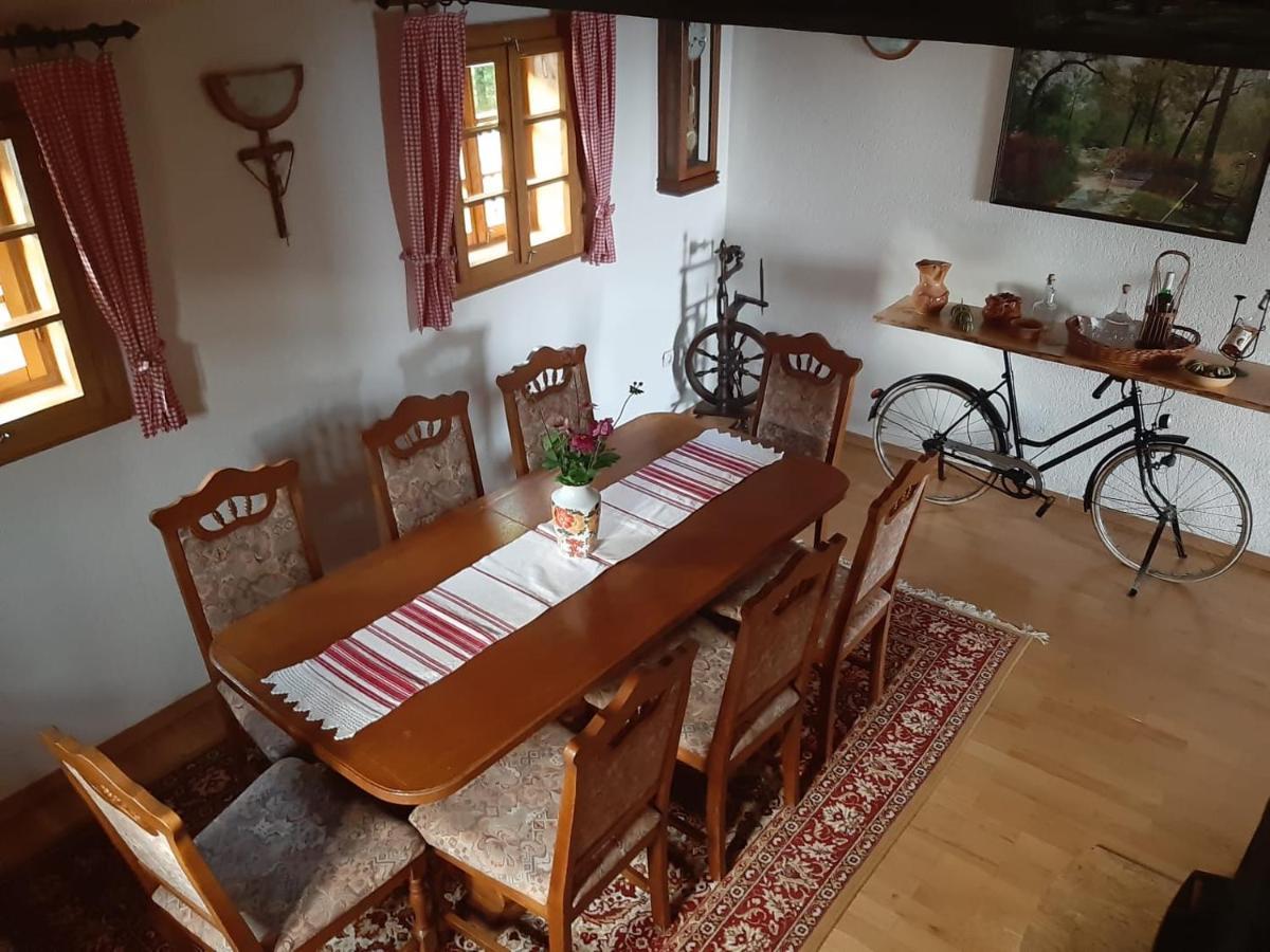 Villa Kuca Za Odmor Poljanica Okicka à Jastrebarsko Extérieur photo