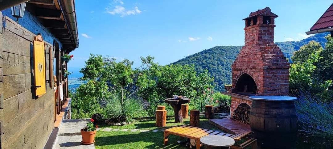 Villa Kuca Za Odmor Poljanica Okicka à Jastrebarsko Extérieur photo