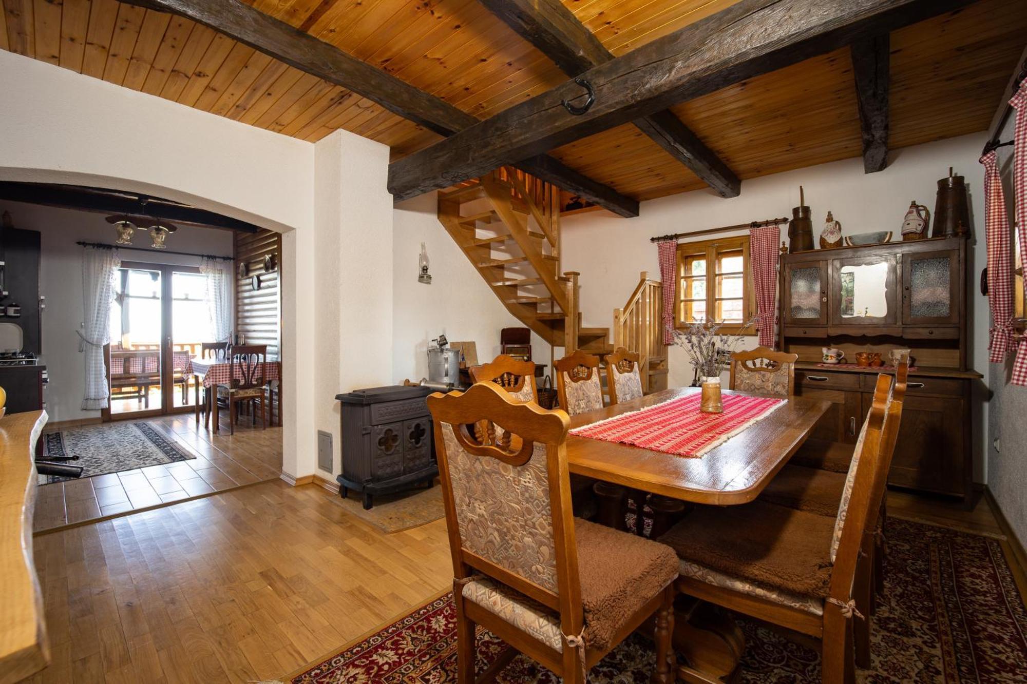 Villa Kuca Za Odmor Poljanica Okicka à Jastrebarsko Extérieur photo